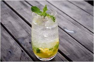 酒吧常见吃瓜内容,酒吧里的热门“吃瓜”话题大盘点