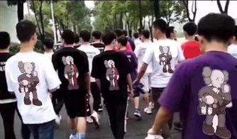 吃瓜的店员,揭秘瓜果背后的秘密与趣闻