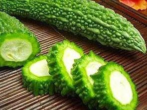 福建永安吃瓜,夏日炎炎，瓜果飘香，尽享清凉夏日