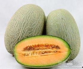 吃哈密瓜尿血,揭秘夏日美食背后的健康隐患